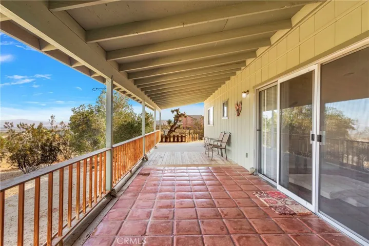 32320 Sapphire Road, Lucerne Valley, California 92356