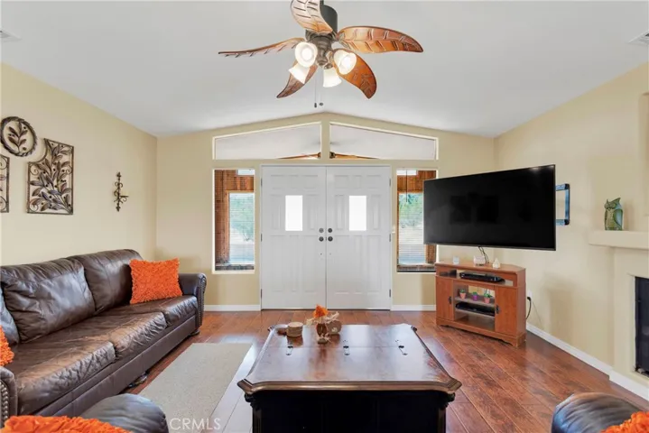 32320 Sapphire Road, Lucerne Valley, California 92356