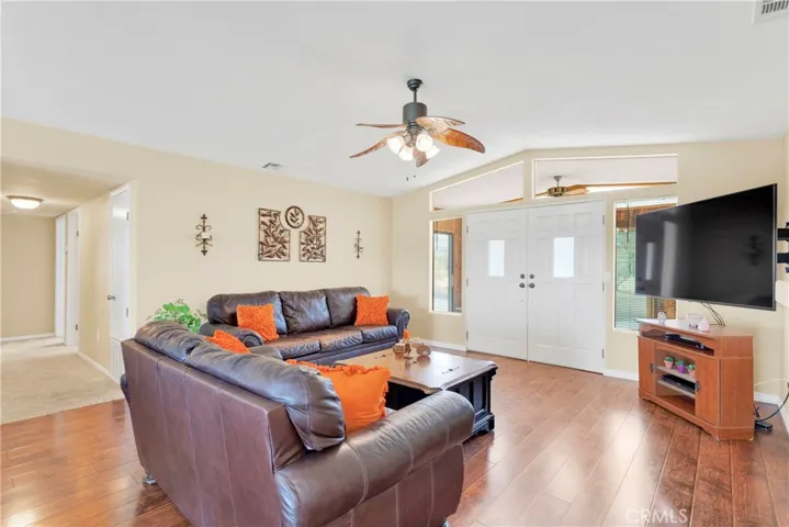 32320 Sapphire Road, Lucerne Valley, California 92356