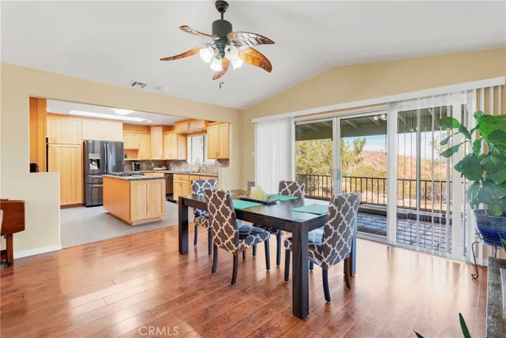 32320 Sapphire Road, Lucerne Valley, California 92356