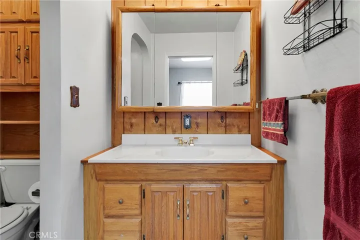 32320 Sapphire Road, Lucerne Valley, California 92356