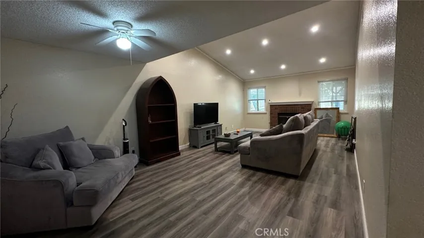37725 Lasker Avenue, Palmdale, California 93550