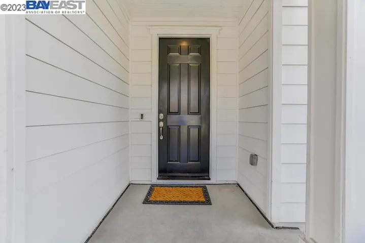 304 W Wyatt Dr, Mountain House, California 95391