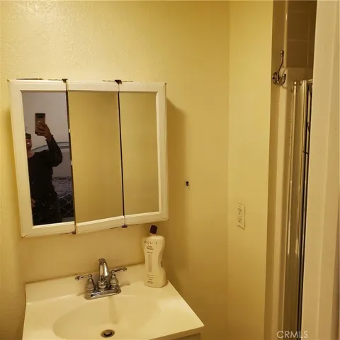 SECOND BATH VANITY