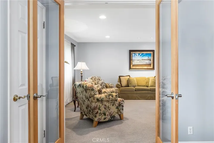 1017 E Walnut Avenue, Orange, California 92867