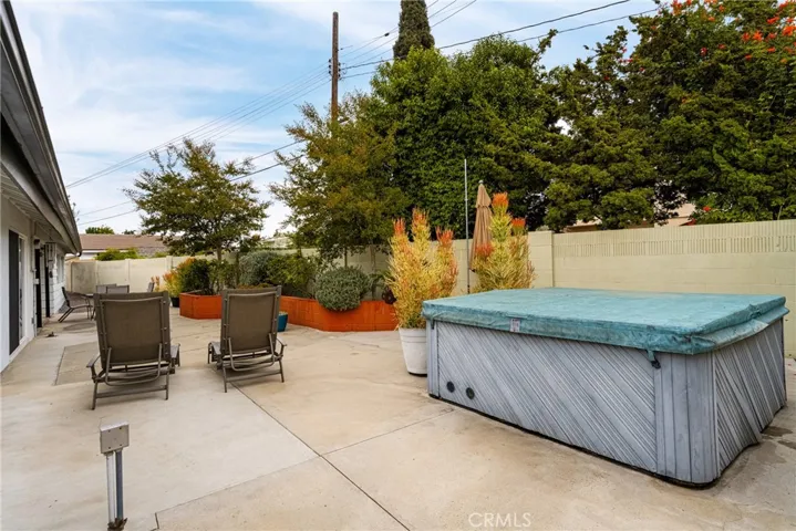 1017 E Walnut Avenue, Orange, California 92867