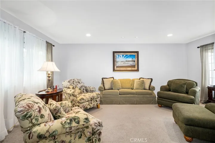 1017 E Walnut Avenue, Orange, California 92867