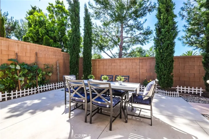 200 Desert Bloom, Irvine, California 92618