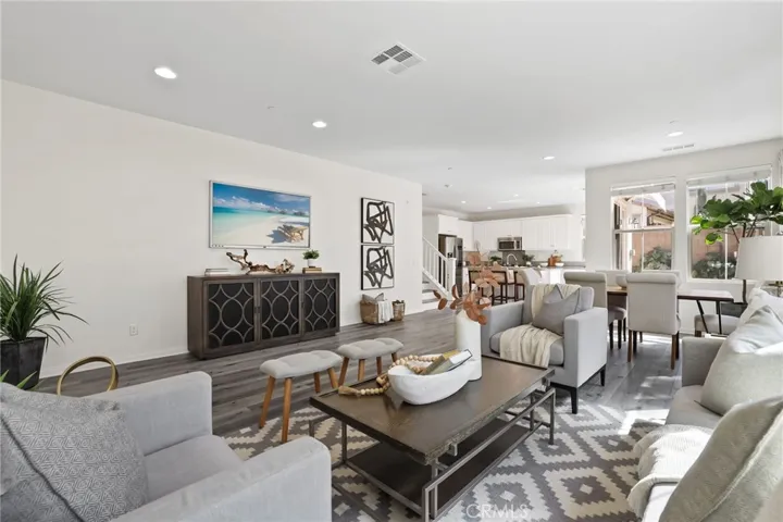 200 Desert Bloom, Irvine, California 92618