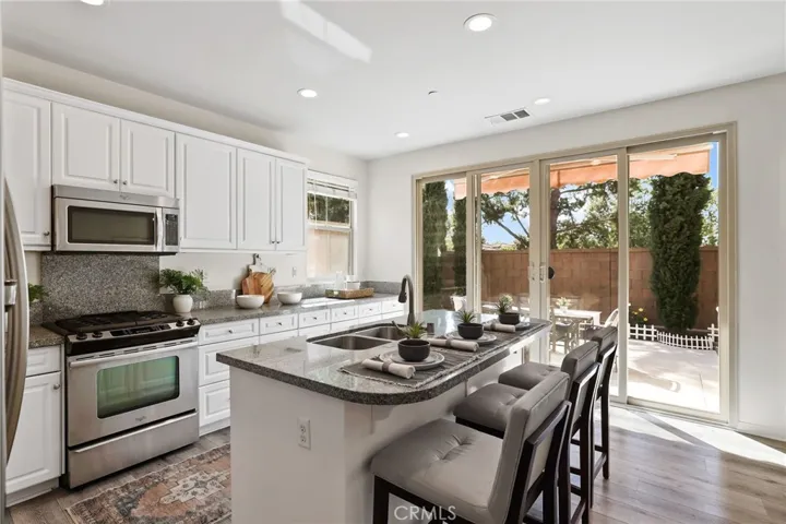 200 Desert Bloom, Irvine, California 92618