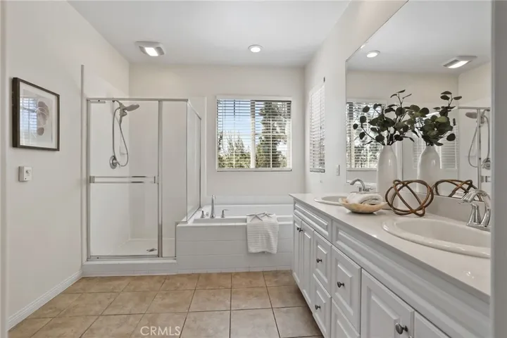 200 Desert Bloom, Irvine, California 92618