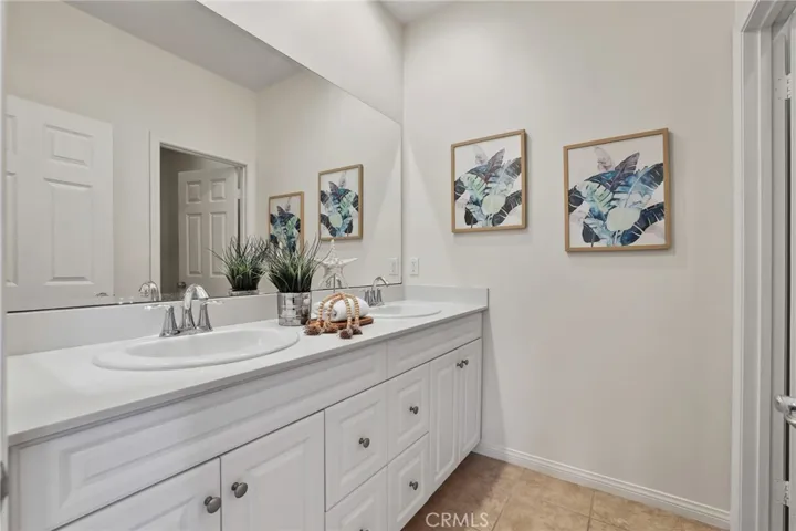 200 Desert Bloom, Irvine, California 92618