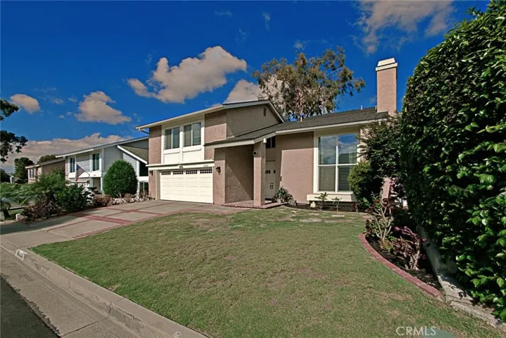 25351 Juniper Drive, Mission Viejo, California 92691