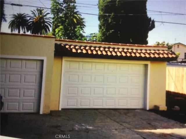 2939 S Rimpau Boulevard, Los Angeles, California 90016