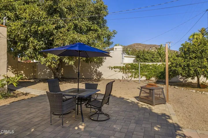 43-web-or-mls-UpmarketMedia-312NBrent-13