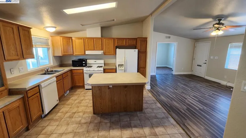 16401 San Pablo Ave Spc 113, San Pablo, California 94806