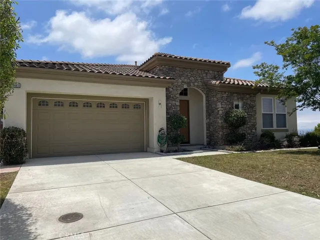 15693 S Cliff Court, Riverside, California 92503