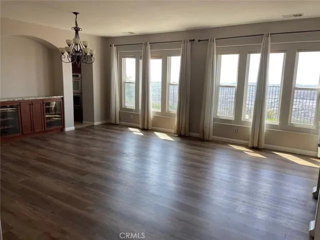 15693 S Cliff Court, Riverside, California 92503