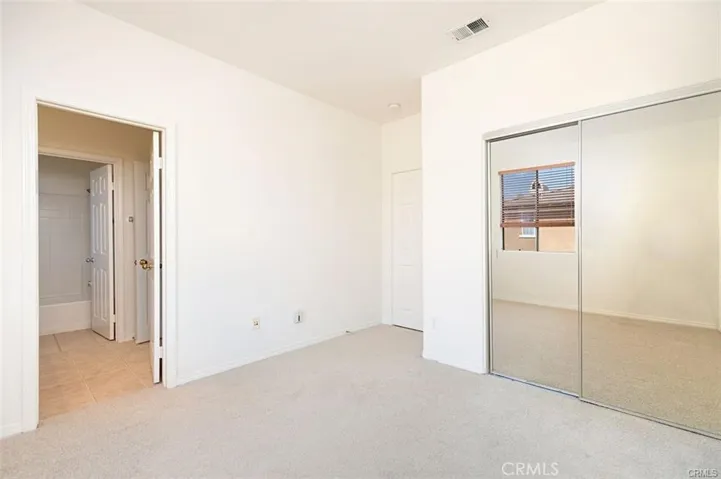 34 Bonsall 127, Irvine, California 92602