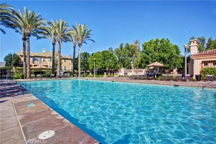 34 Bonsall 127, Irvine, California 92602