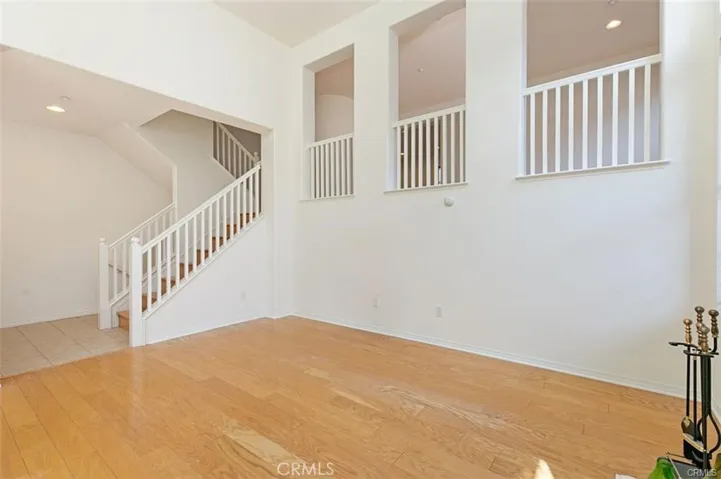 34 Bonsall 127, Irvine, California 92602