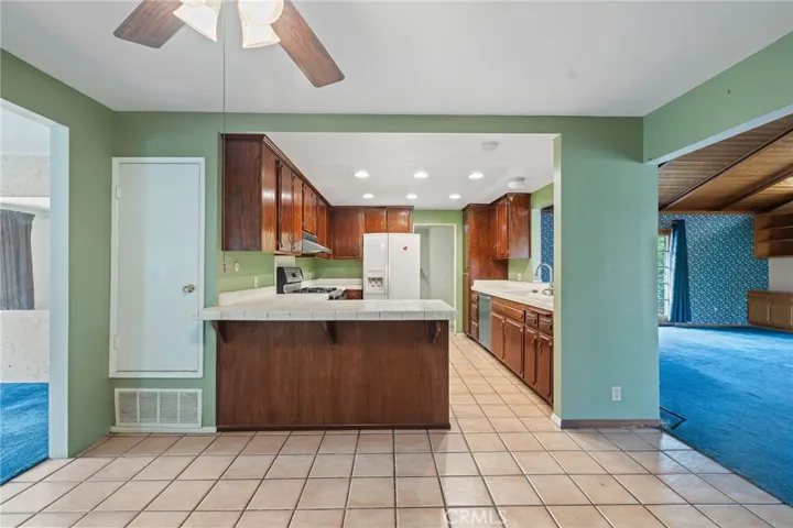 2631 Amherst Avenue, Fullerton, California 92831