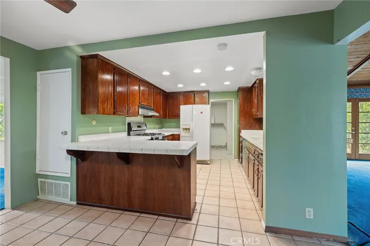 2631 Amherst Avenue, Fullerton, California 92831
