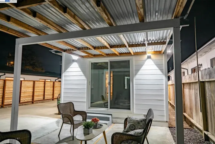 1164 Ebener St, Redwood City, California 94061