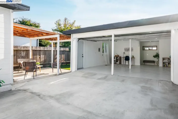1164 Ebener St, Redwood City, California 94061