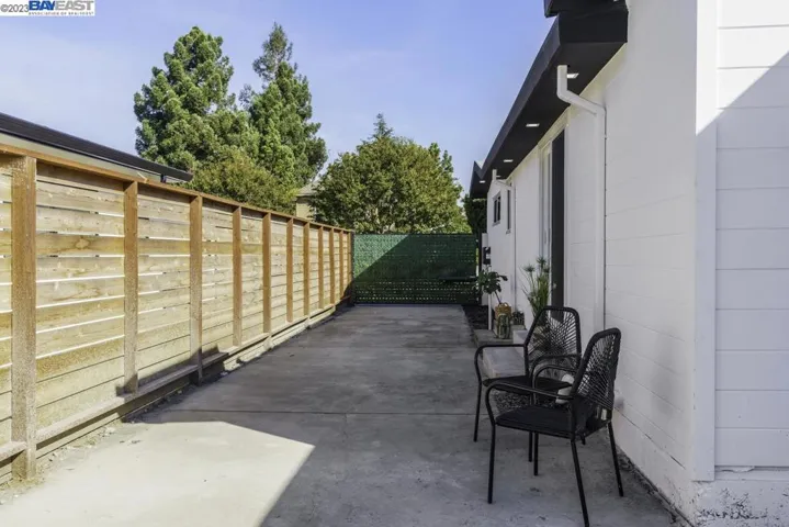 1164 Ebener St, Redwood City, California 94061