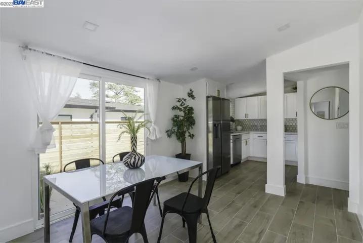 1164 Ebener St, Redwood City, California 94061