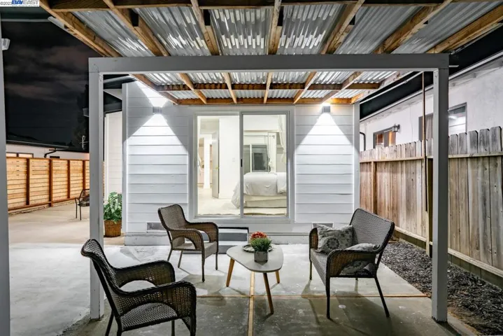 1164 Ebener St, Redwood City, California 94061