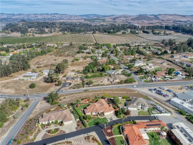 2645 Appaloosa, Arroyo Grande, California 93420