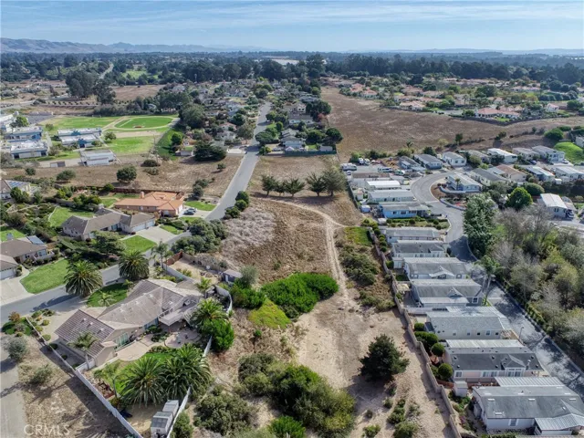 2645 Appaloosa, Arroyo Grande, California 93420