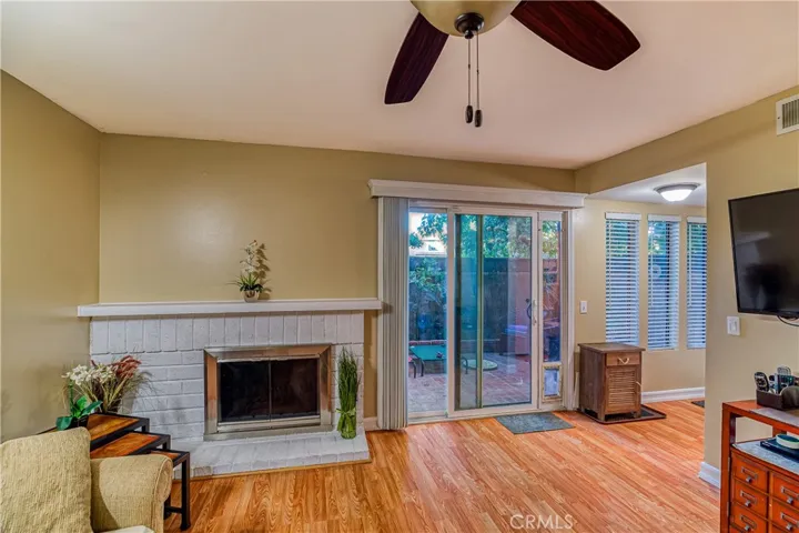 8221 Mason Avenue E, Winnetka, California 91306