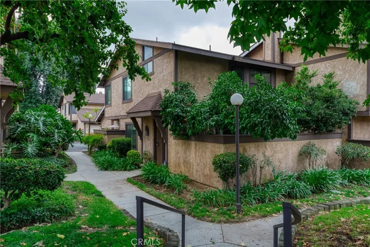 8221 Mason Avenue E, Winnetka, California 91306