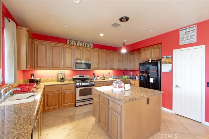13133 Perkins Circle, Beaumont, California 92223