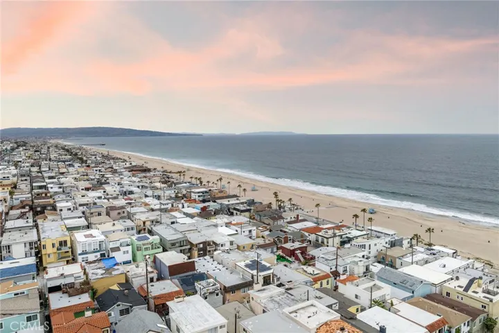 211 Shell Street, Manhattan Beach, California 90266