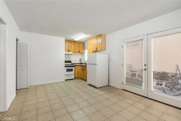 211 Shell Street, Manhattan Beach, California 90266