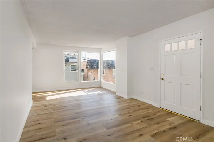 211 Shell Street, Manhattan Beach, California 90266