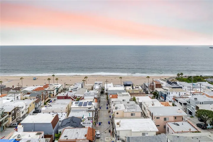 211 Shell Street, Manhattan Beach, California 90266