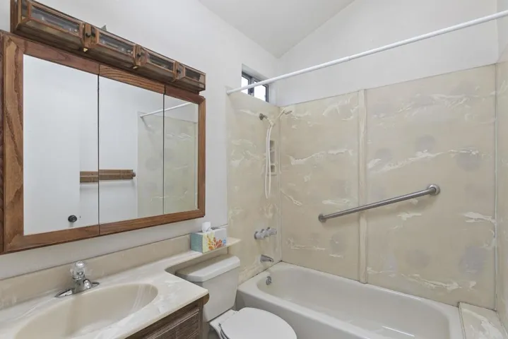 919 S Mollison Avenue, El Cajon, California 92020