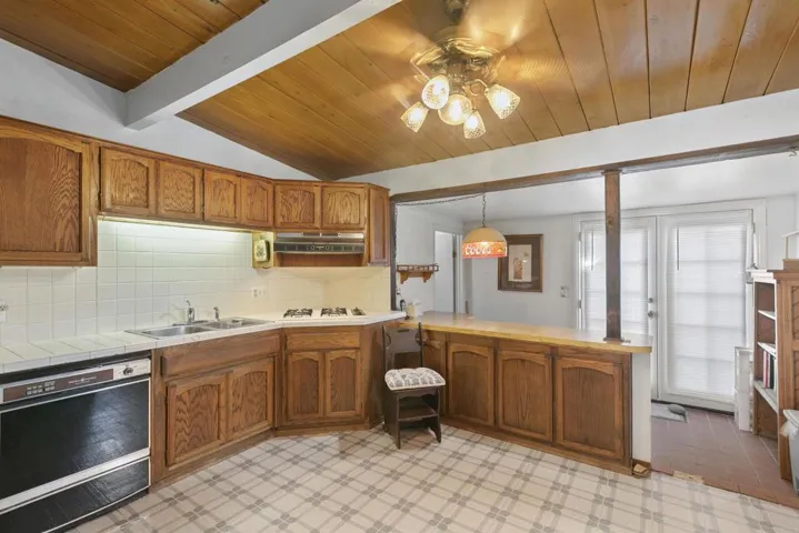 919 S Mollison Avenue, El Cajon, California 92020