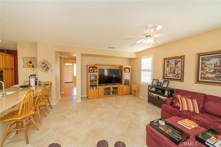 649 Price Drive, Hemet, California 92545