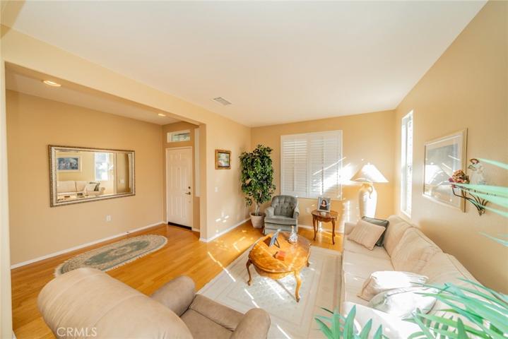 649 Price Drive, Hemet, California 92545