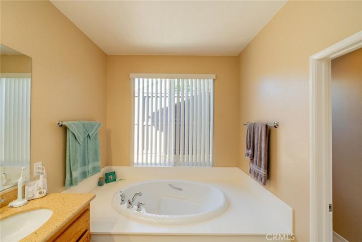 649 Price Drive, Hemet, California 92545