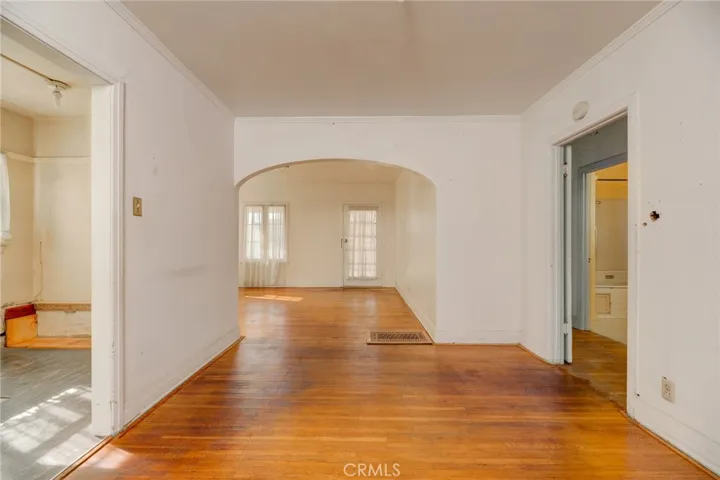 2948 S Norton Avenue, Los Angeles, California 90018