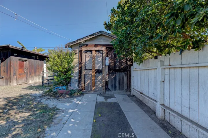 2948 S Norton Avenue, Los Angeles, California 90018