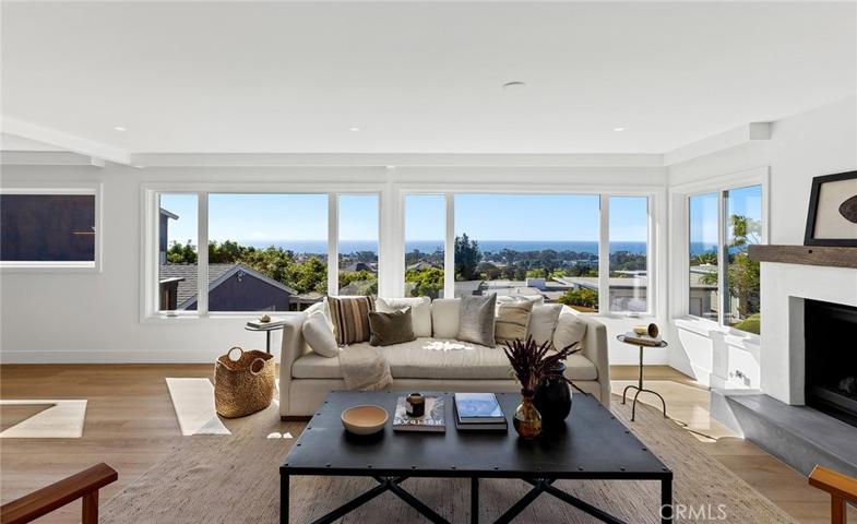 122 Avenida Cota, San Clemente, California 92672