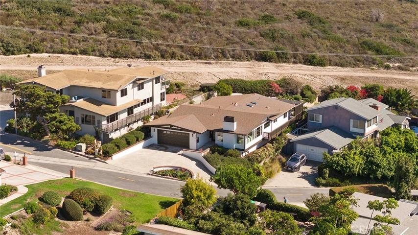 122 Avenida Cota, San Clemente, California 92672